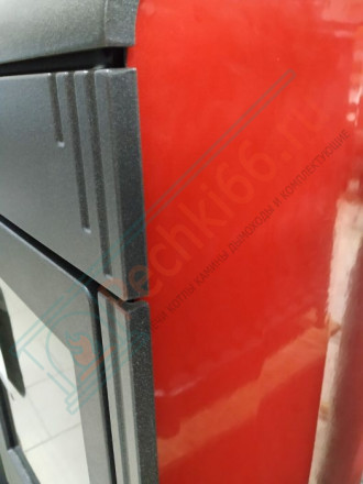 Чугунная печь-камин Vesta, красная (Plamen)